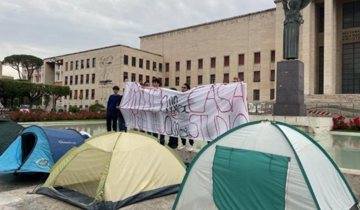 Proteste degli studenti universitari per il caro affitti
