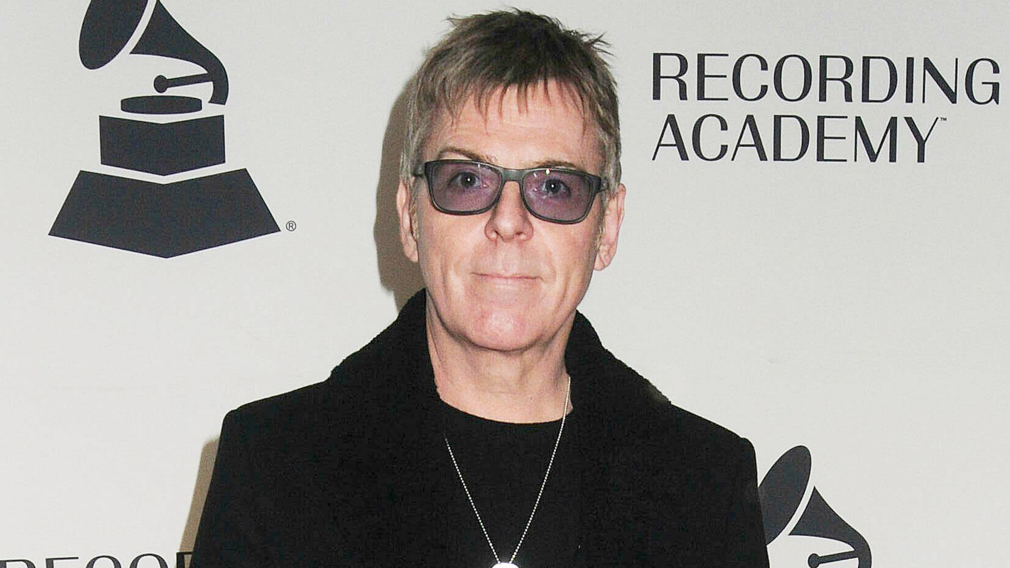 Morto Andy Rourke degli Smiths - Business.it