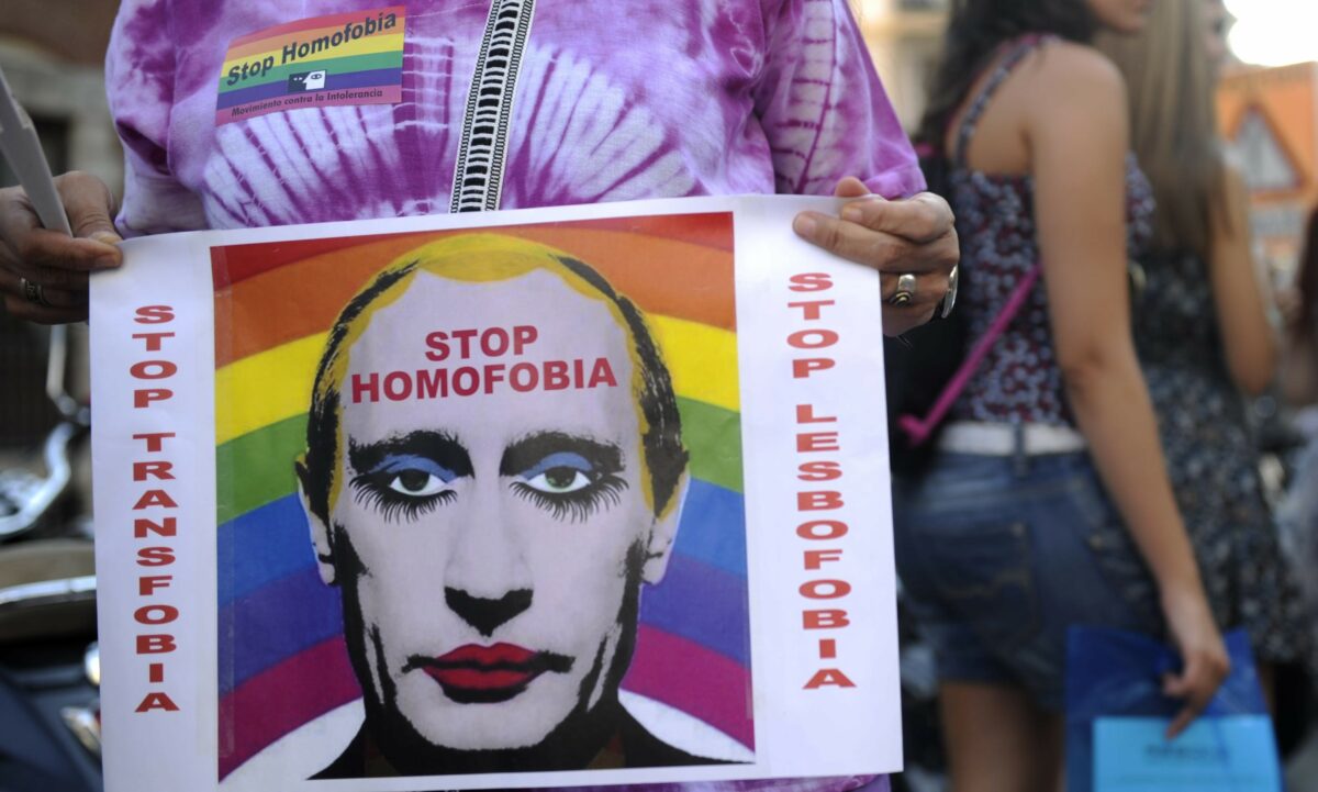 Putin Russia guerra gay