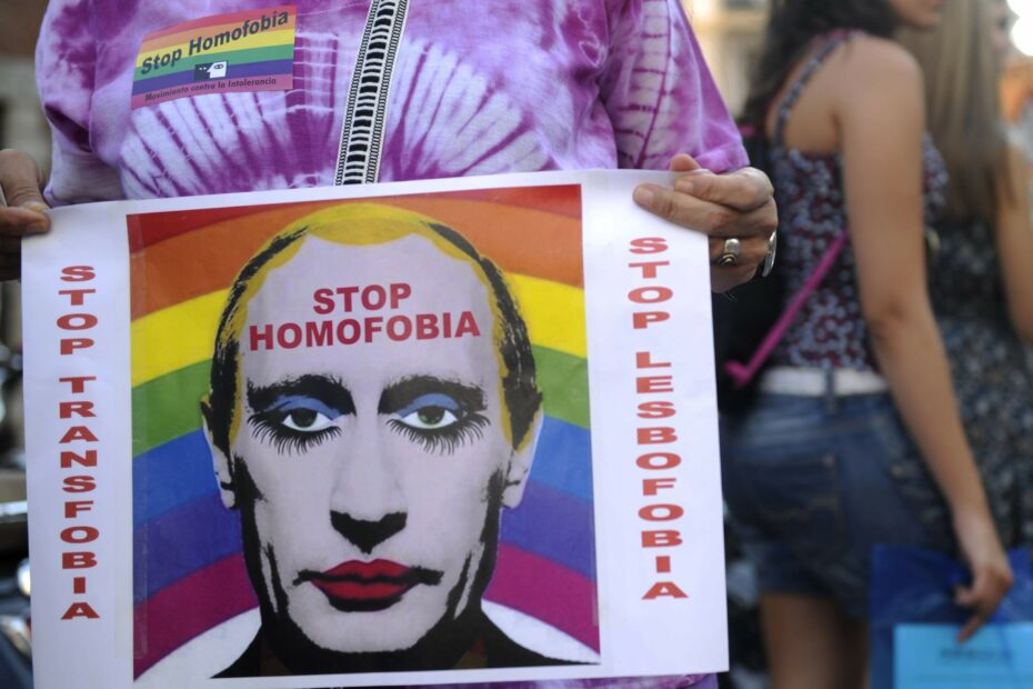 Putin Russia guerra gay