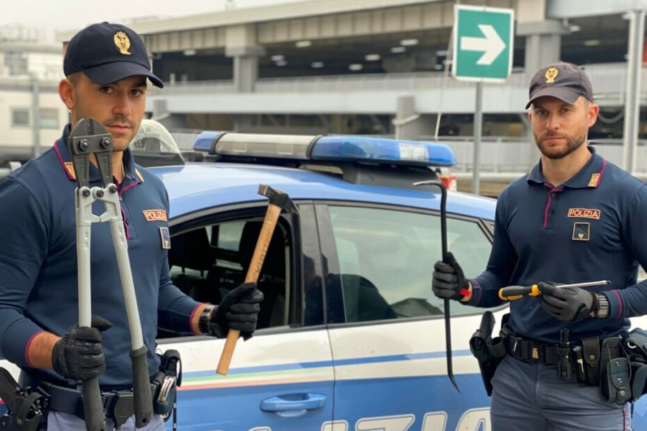 poliziotti arrestati tortura Verona