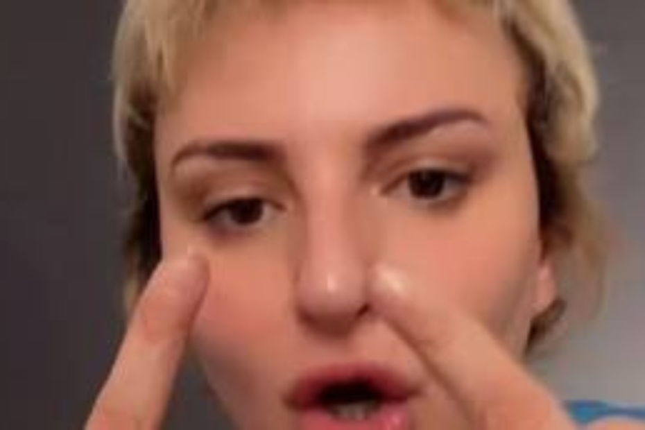 Arisa attacca Paola e Chiara