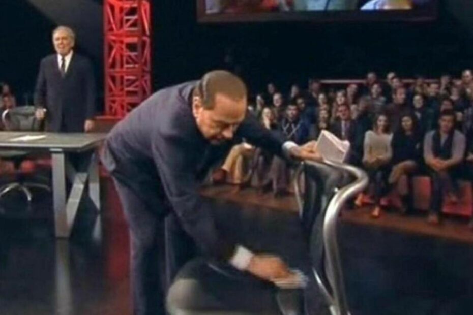 Berlusconi insulti Travaglio Vauro