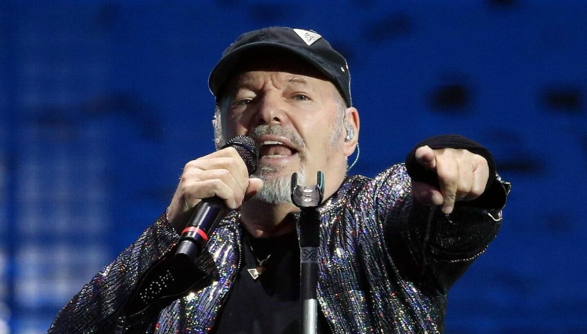 Vasco Rossi vacanza Zocca