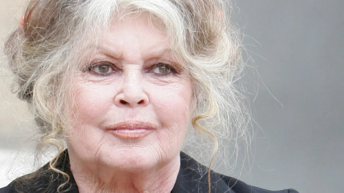 Brigitte Bardot malore autoambulanza