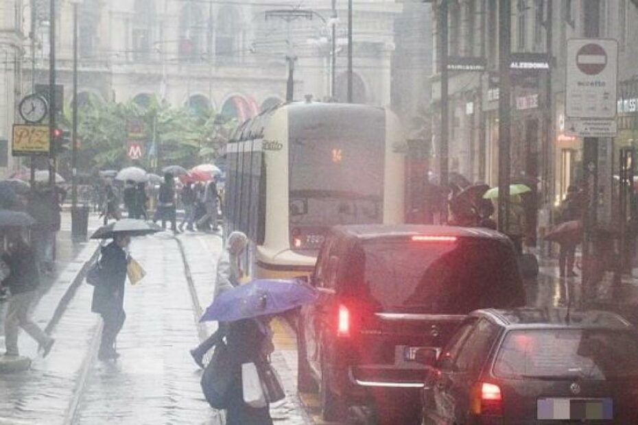 nubifragio Milano fiume Seveso