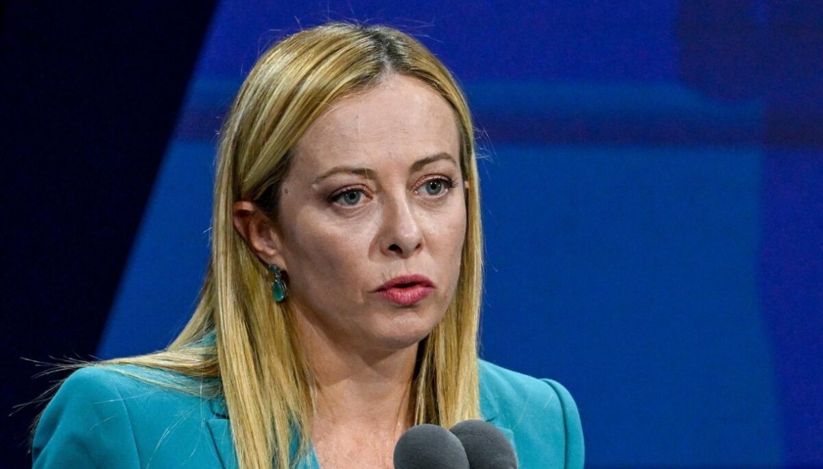 Giorgia Meloni minacciata migranti