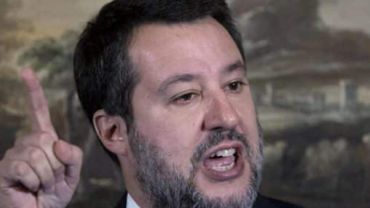 Salvini contro gentiloni 