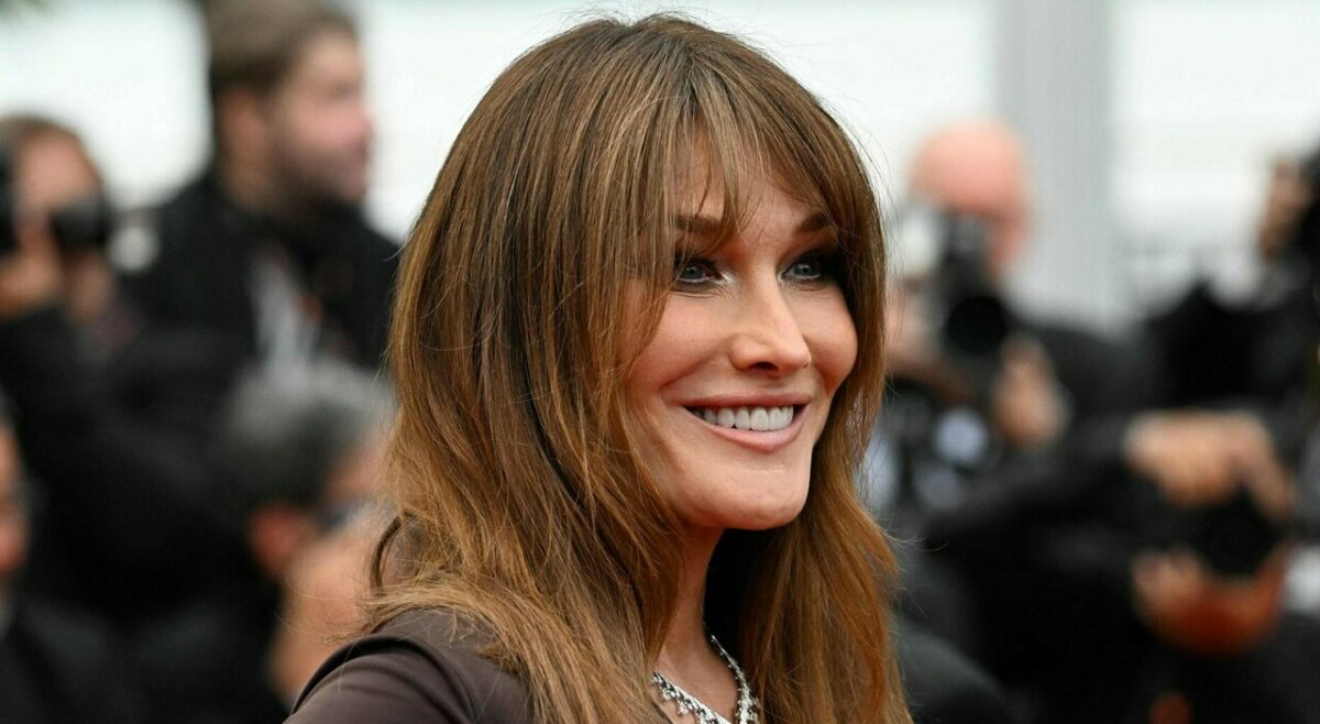 Carla Bruni cancro seno