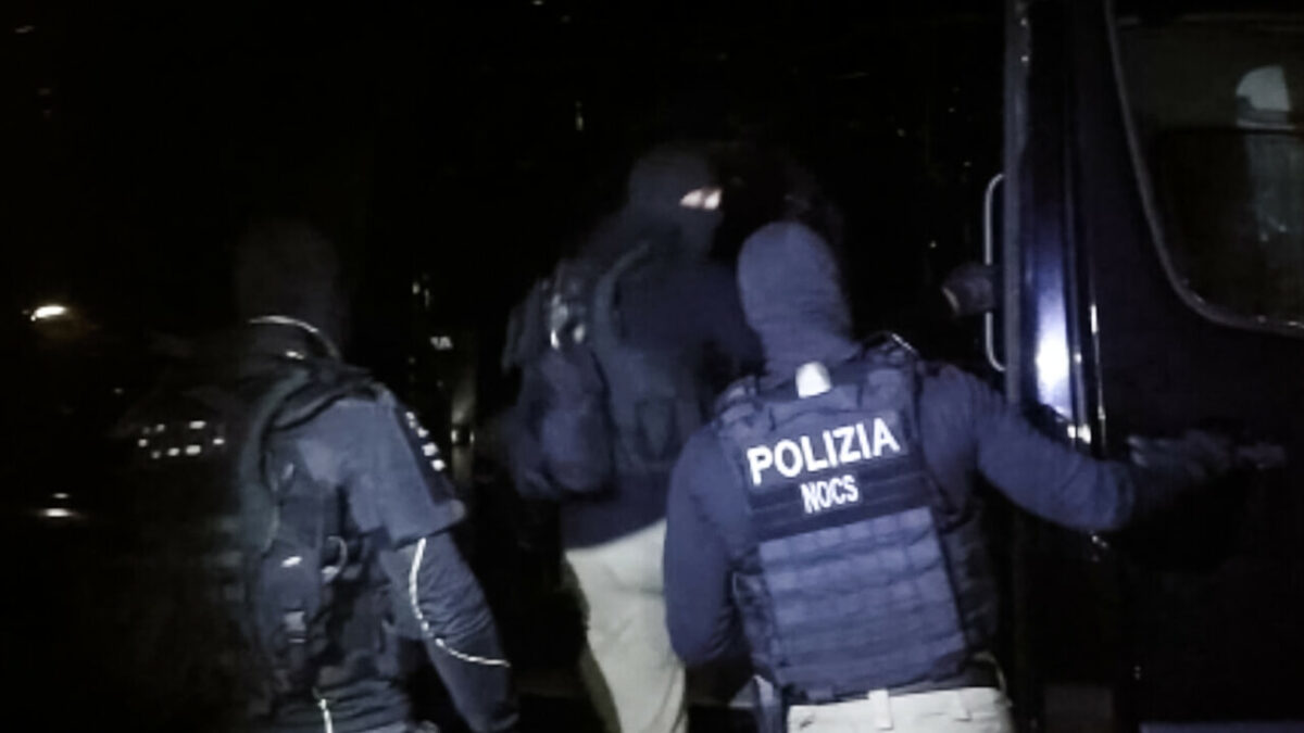 terrorismo Milano due arresti