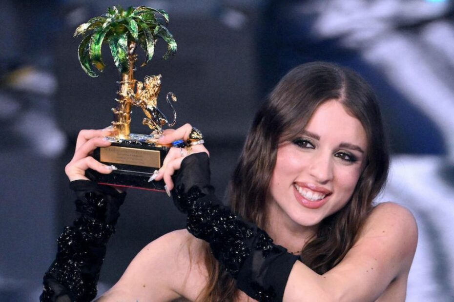 Sanremo Angelina Mango insulti