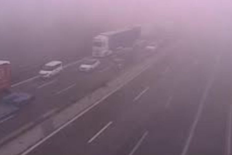 incidente A1 Parma nebbia