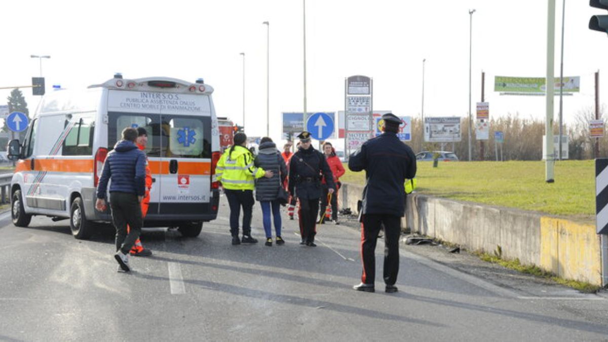 incidente stradale Massafra Taranto