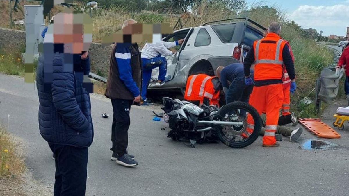 scontro moto Reggio Calabria