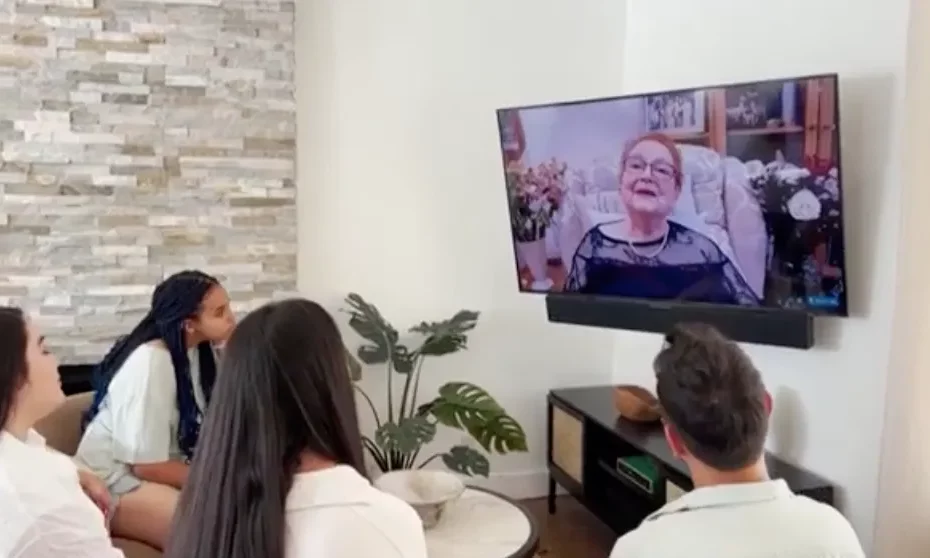 aftertime app conversare morti