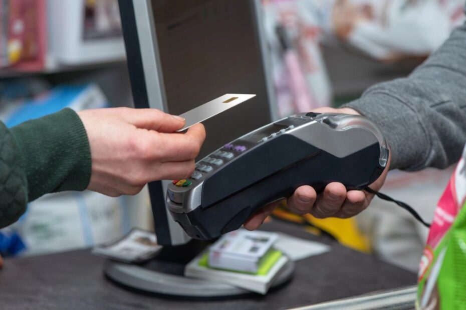 Nessun pagamento con carta e telefono