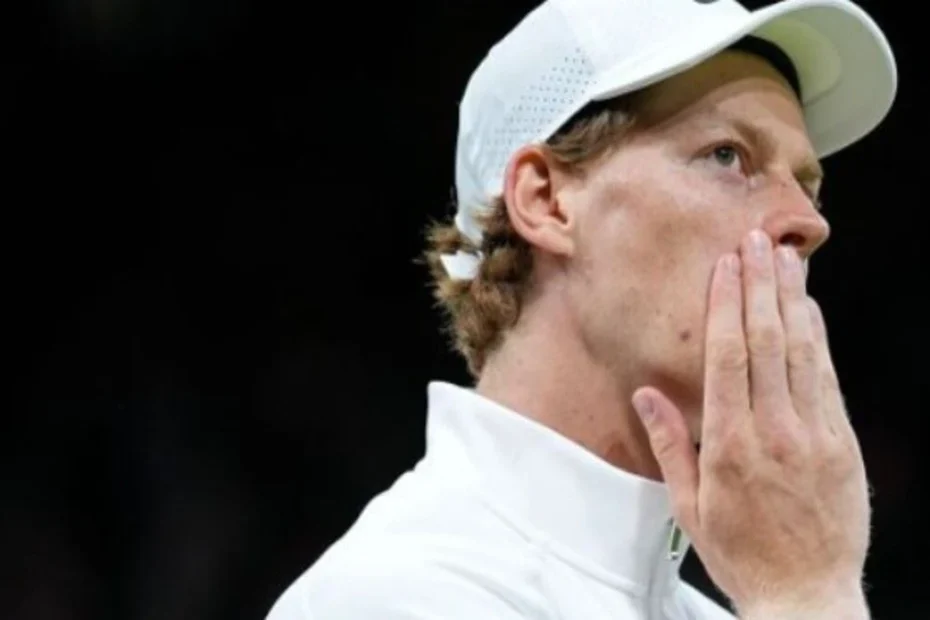 Jannik Sinner Salute