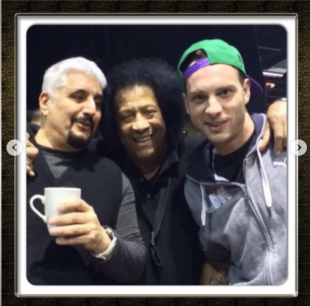 James Senese durante un concerto