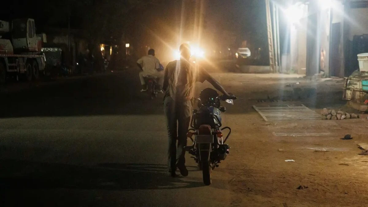 Blocco delle strade principali da parte di gruppi jihadisti in Mali