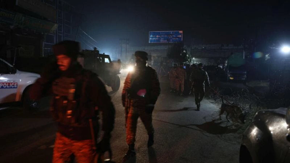 Esplosione alla stazione di polizia di Srinagar