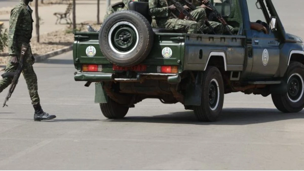 Soldati armati in Guinea-Bissau durante il colpo di Stato