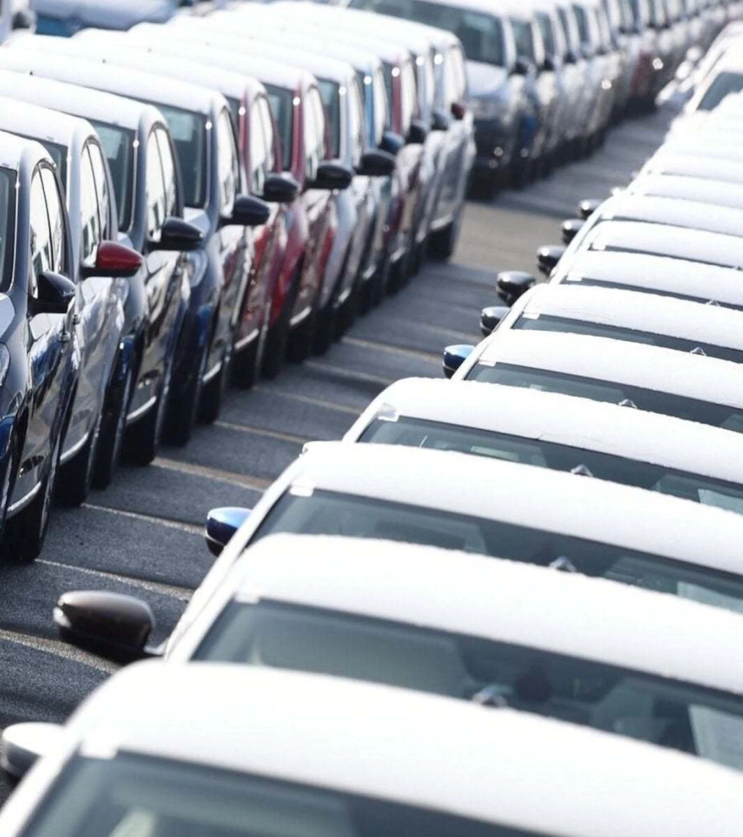 Parcheggio con vetture Citroën coinvolte nel richiamo