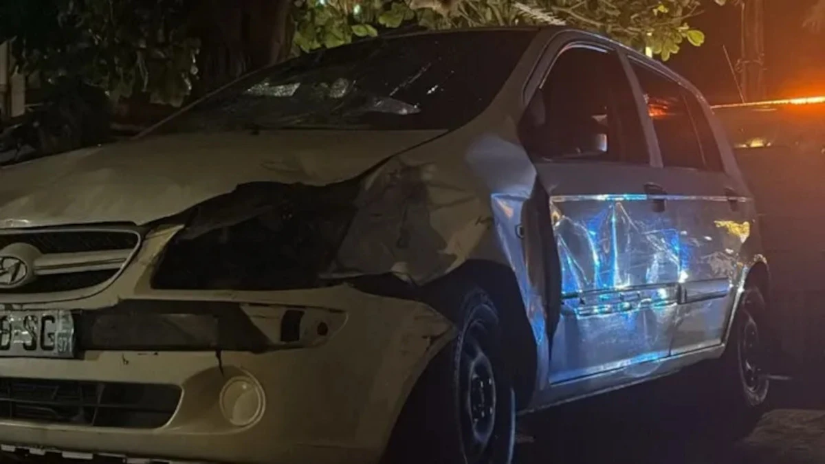 Scena dell'incidente a Sainte-Anne con soccorritori e persone a terra