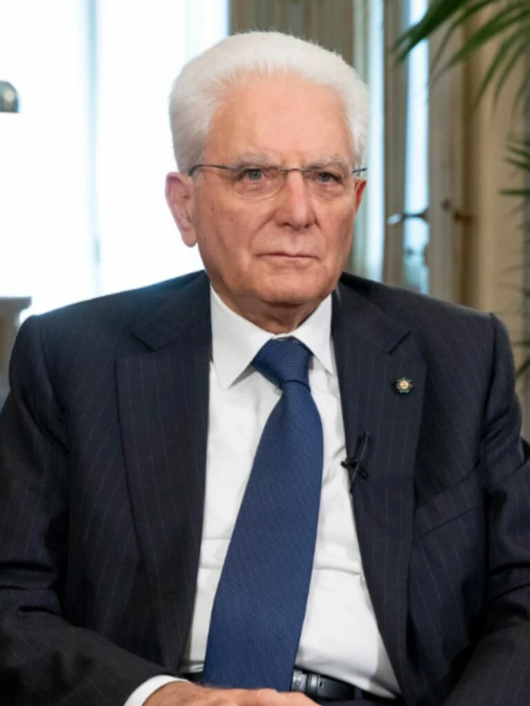 Il Presidente Sergio Mattarella durante un discorso ufficiale