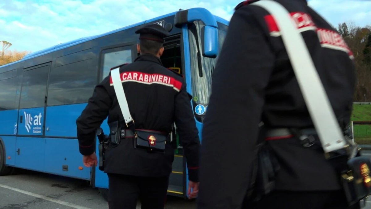 Aggressione armata su autobus a Milano