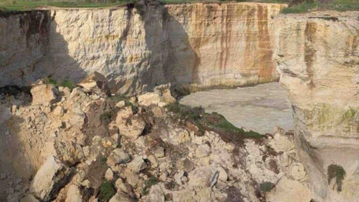 Arco dei faraglioni di Sant’Andrea Melendugno prima del crollo