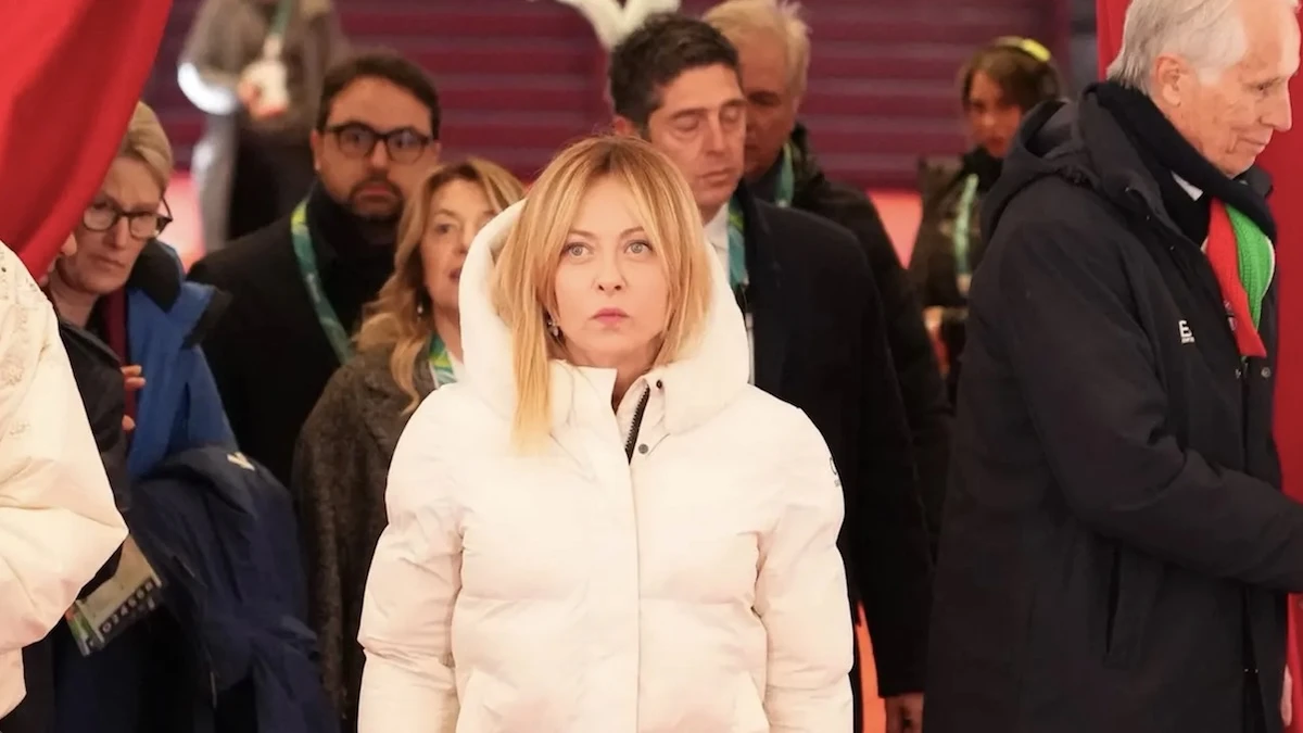 Giorgia Meloni durante un intervento ufficiale