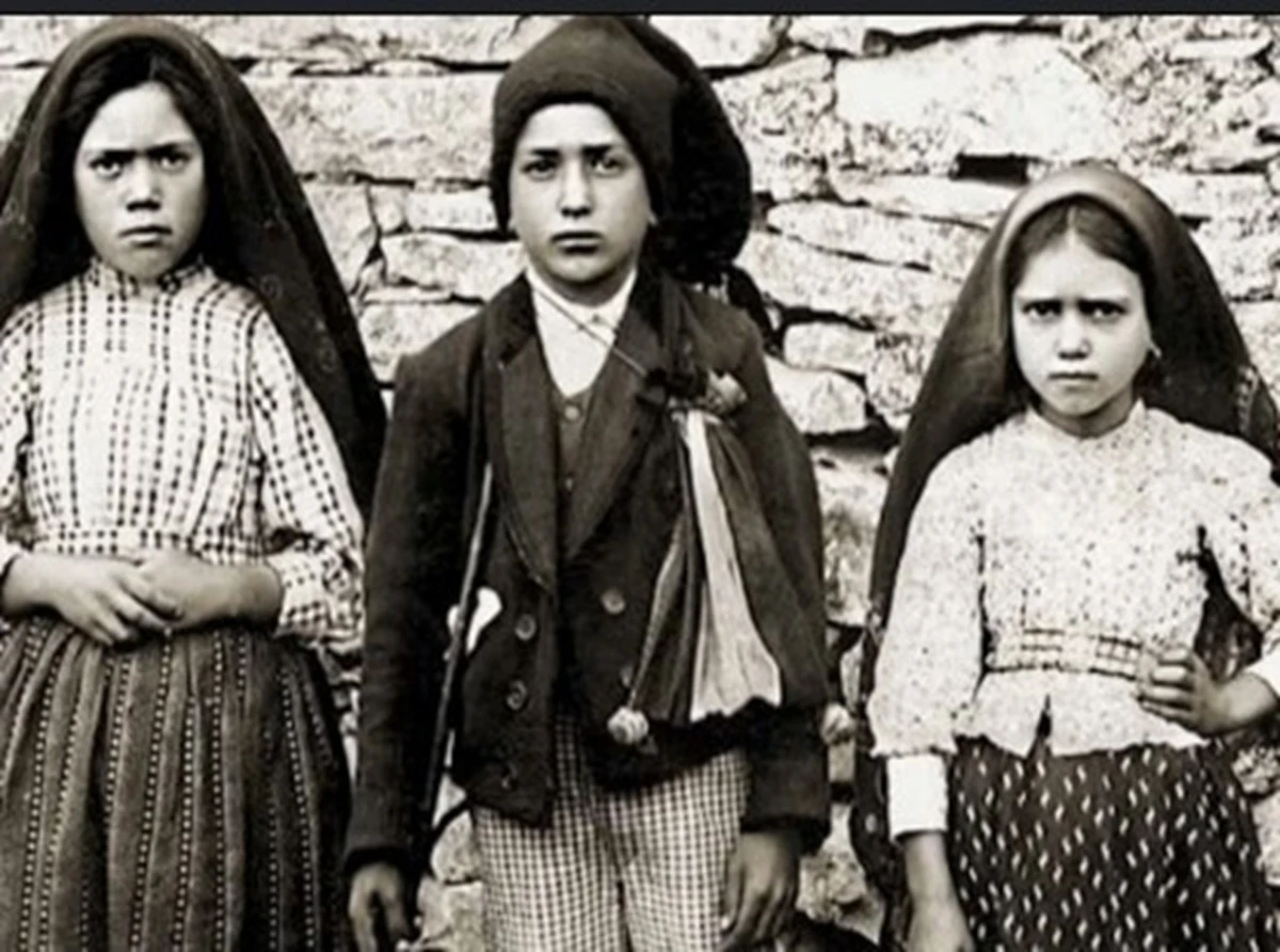 I veggenti di Medjugorje durante le apparizioni mariane