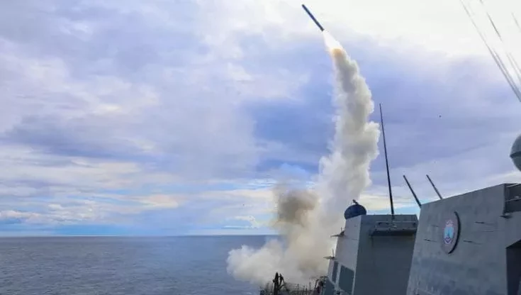 Missili lanciati da Hezbollah verso Israele