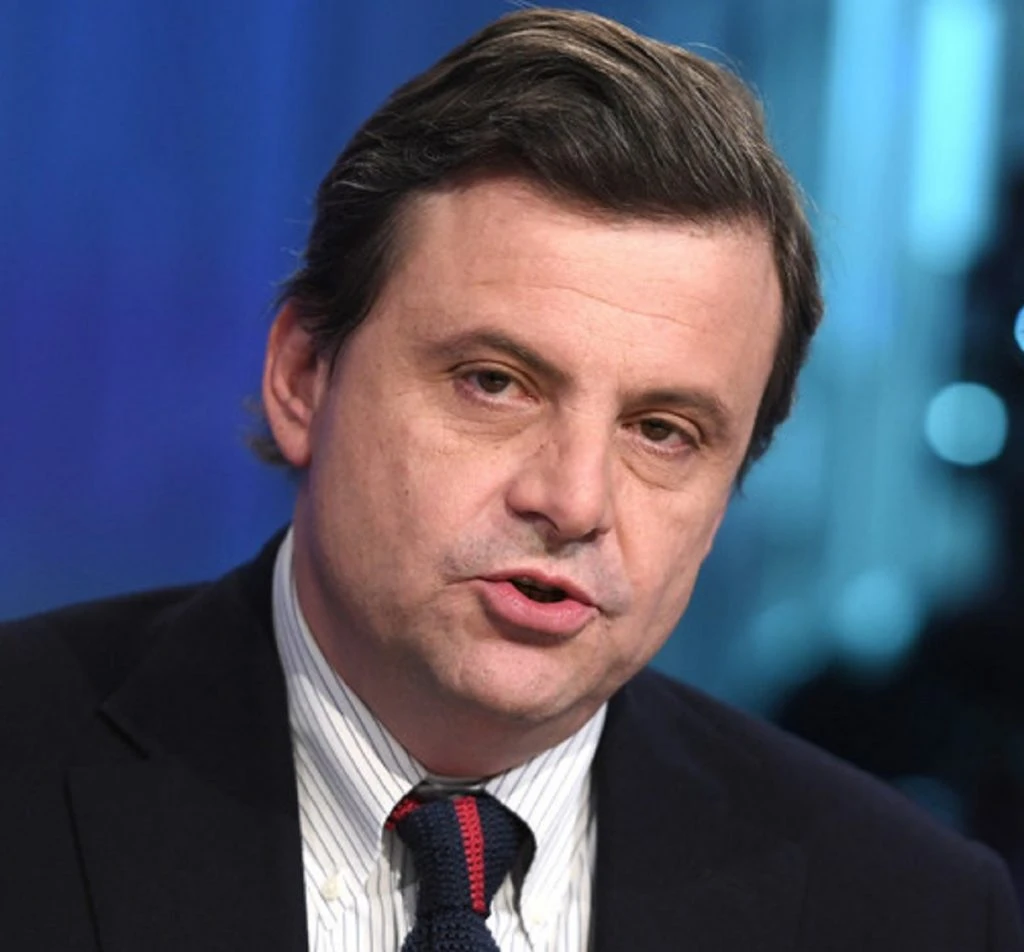 Carlo Calenda al centro della scena politica