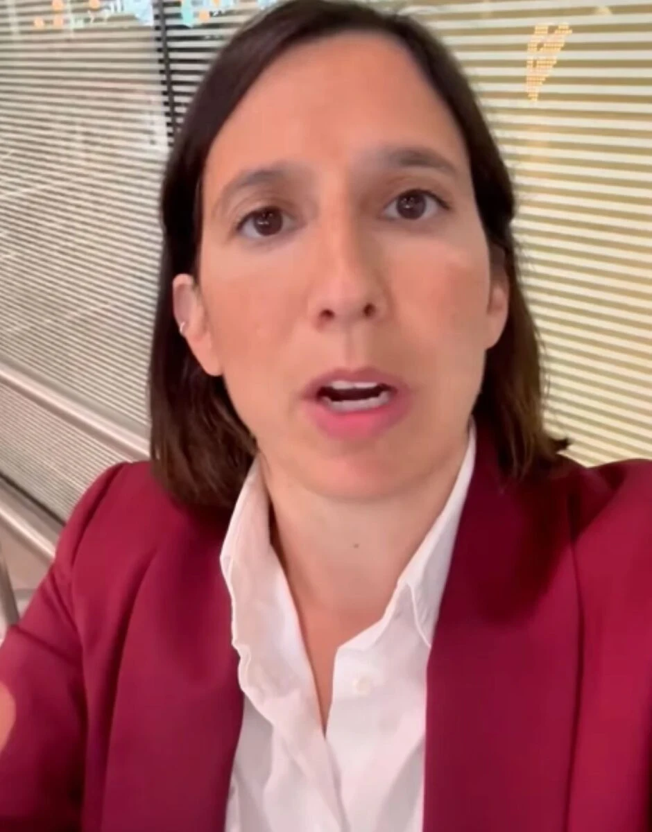 Ritratto di Elly Schlein