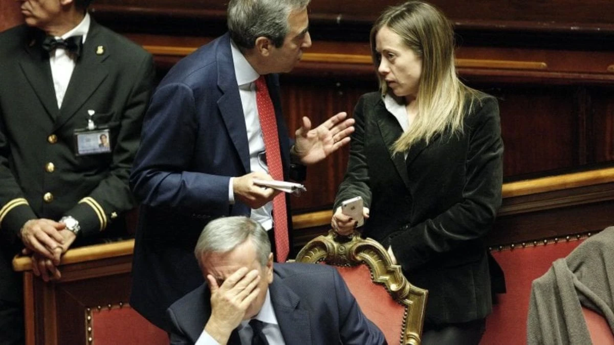 Maurizio Gasparri lascia l'incarico di capogruppo di Forza Italia al Senato