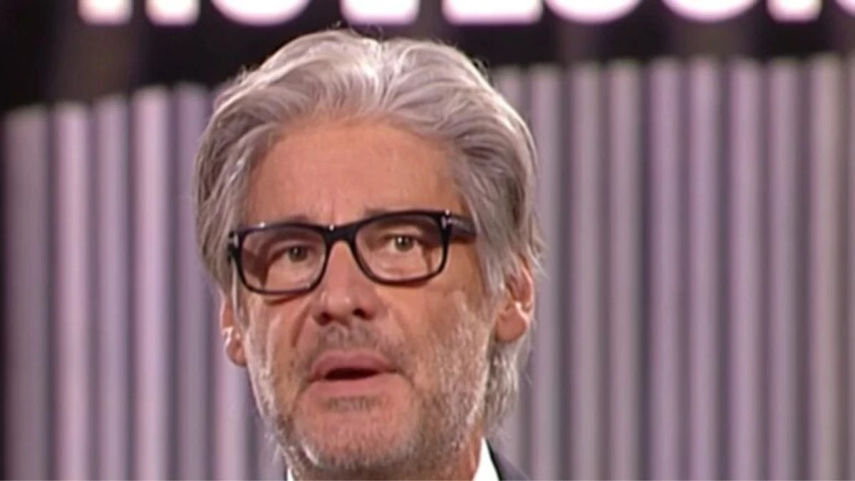 Studio di Dritto e rovescio su Rete 4 durante il dibattito