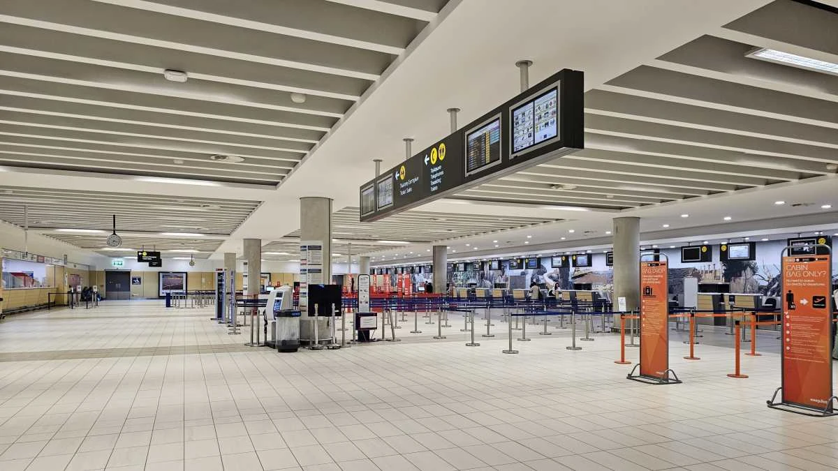 Aeroporto con voli sospesi nel Medio Oriente