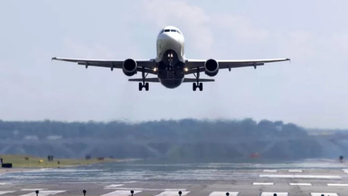 Aereo in fase di atterraggio a Milano Malpensa