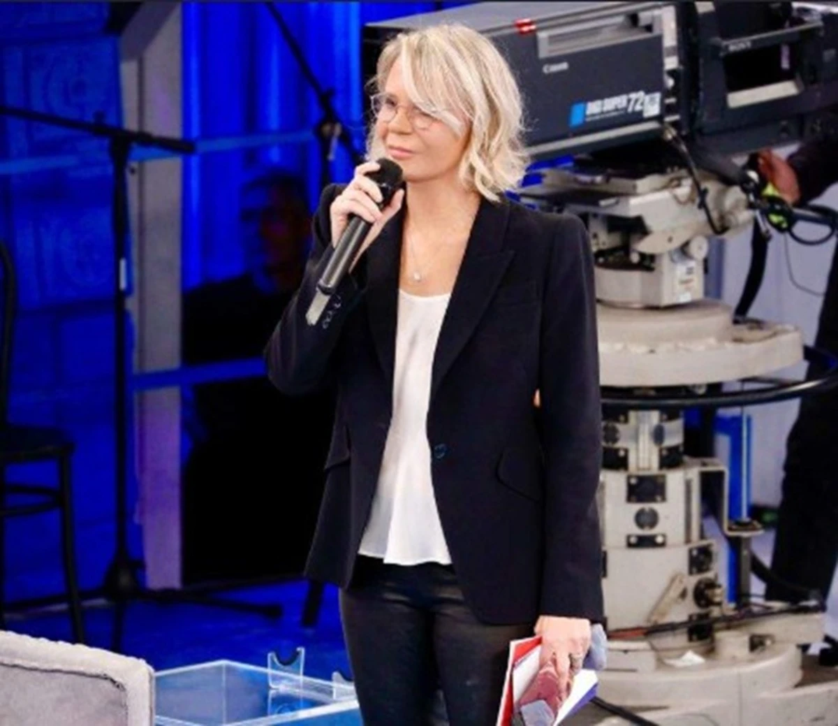 Maria De Filippi conduttrice di Amici 25