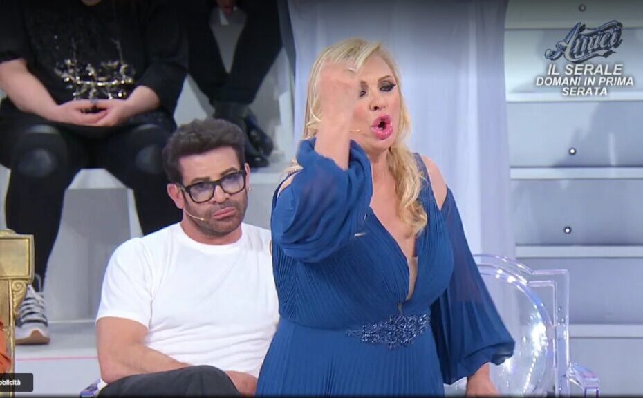 ued tina gesto choc scelta