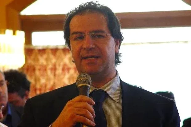 Ritratto di Alberto Sarra