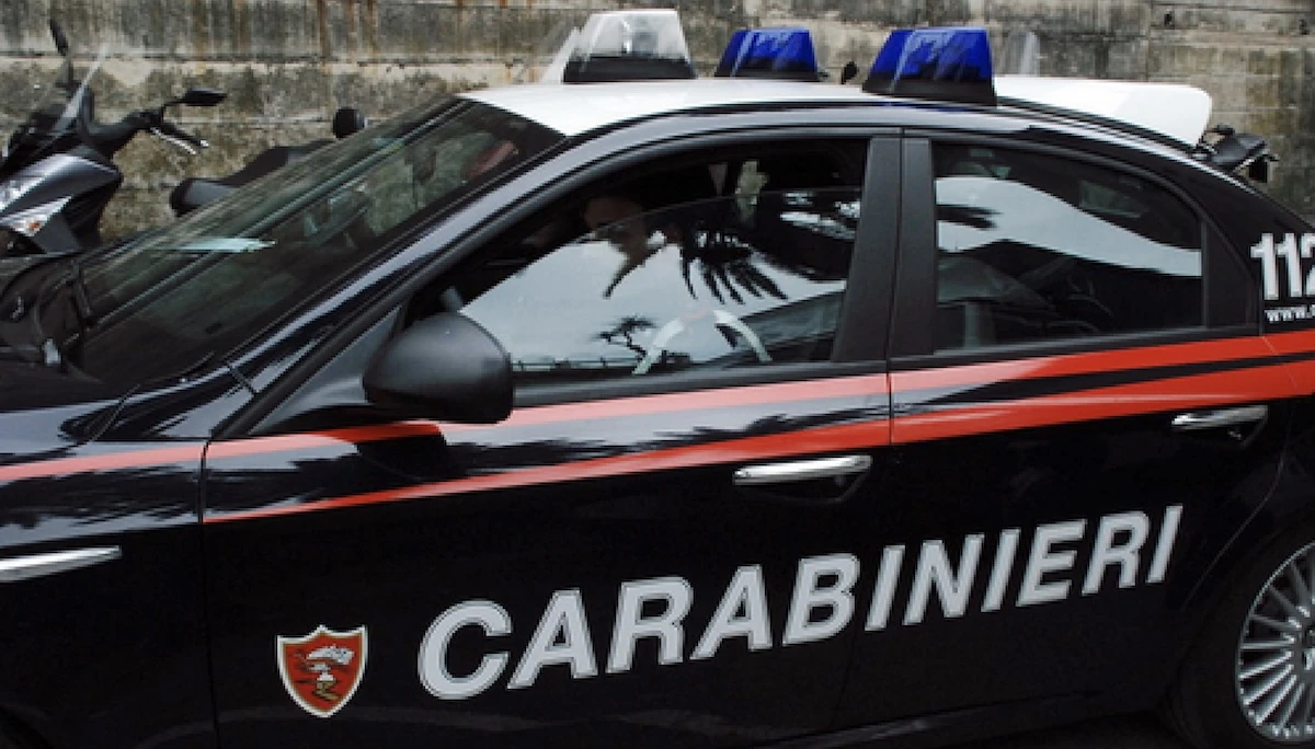 Chiude i figli in casa con un pitone: orrore puro, cosa hanno trovato