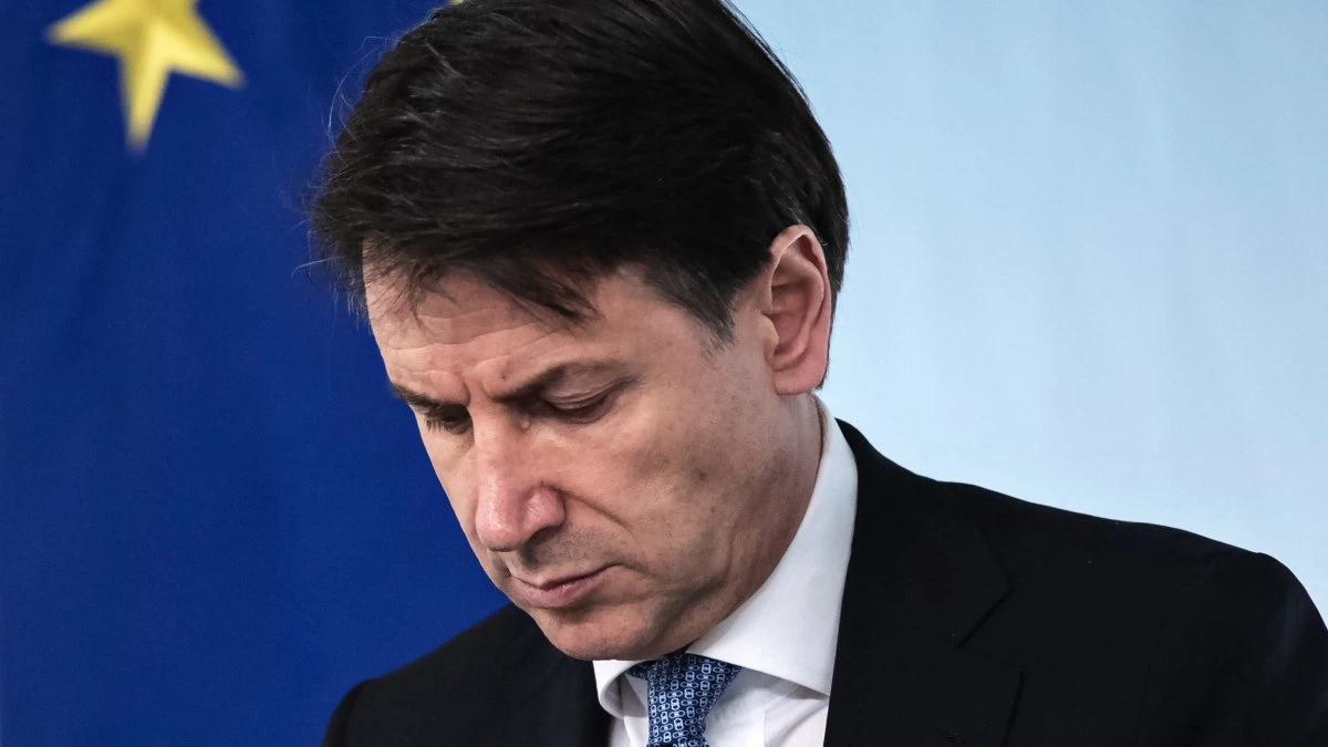 Giuseppe Conte annulla appuntamenti per intervento chirurgico
