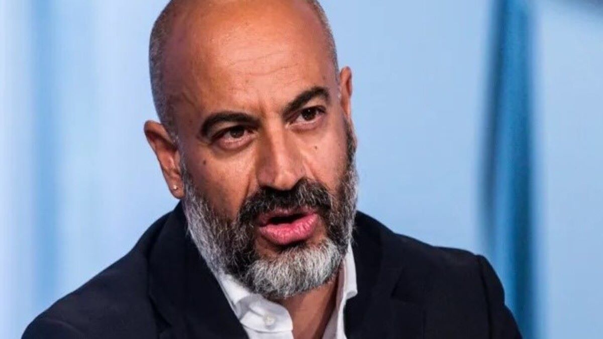 Paragone attacca Bruxelles: «L’Ue ha perso di vista i problemi dei cittadini»