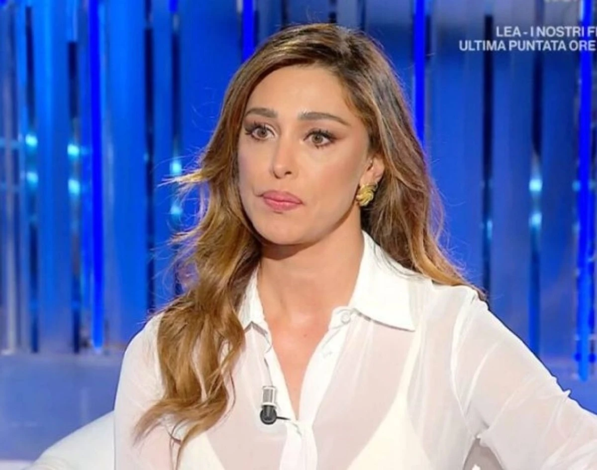 Belen Rodriguez in primo piano