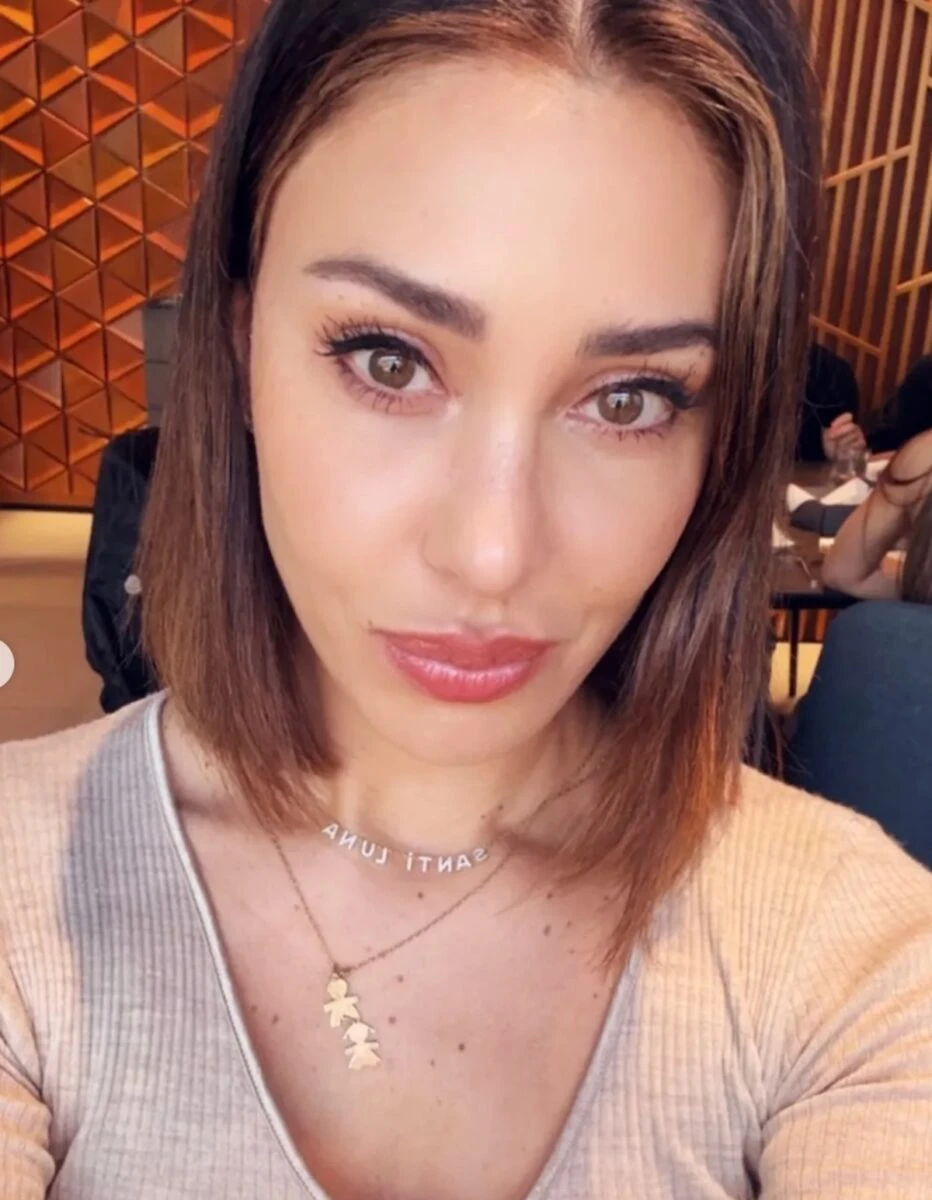 Belen Rodriguez durante un evento pubblico