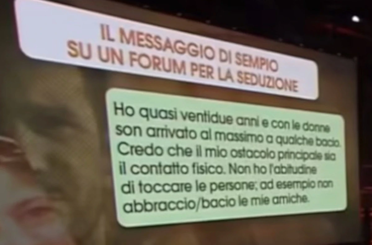 Screenshot dei messaggi attribuiti ad Andrea Sempio mostrati a Quarto Grado