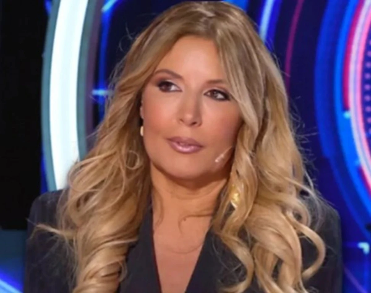 Selvaggia Lucarelli, possibile conduttrice Isola dei Famosi 2026