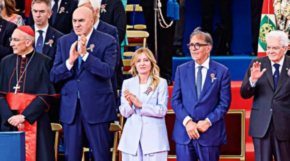 cappellani militari 2 giugno, preti contro parata militare, cappellani parata Festa Repubblica